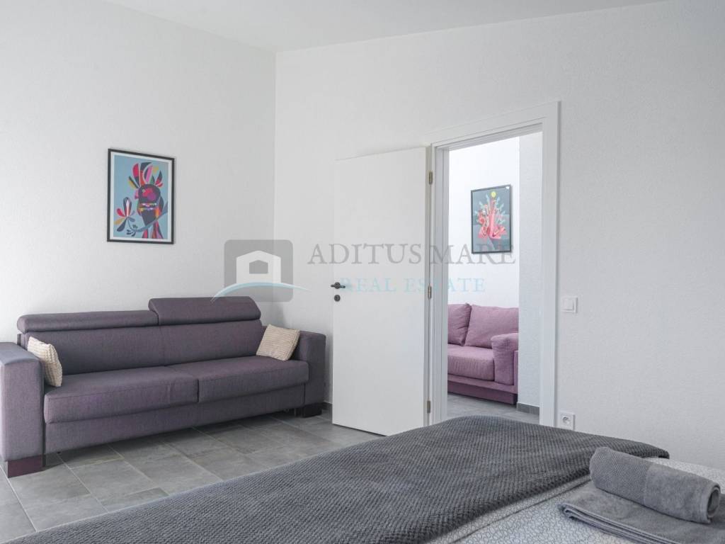 House with apartments, Sale, Vodice, Srima