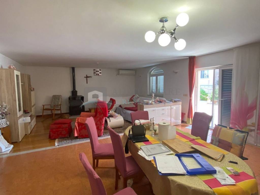 House with apartments, Sale, Vodice, Vodice