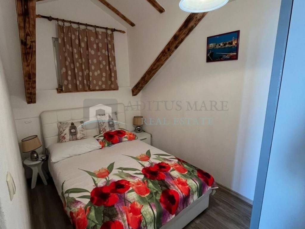 House with apartments, Sale, Vodice, Vodice