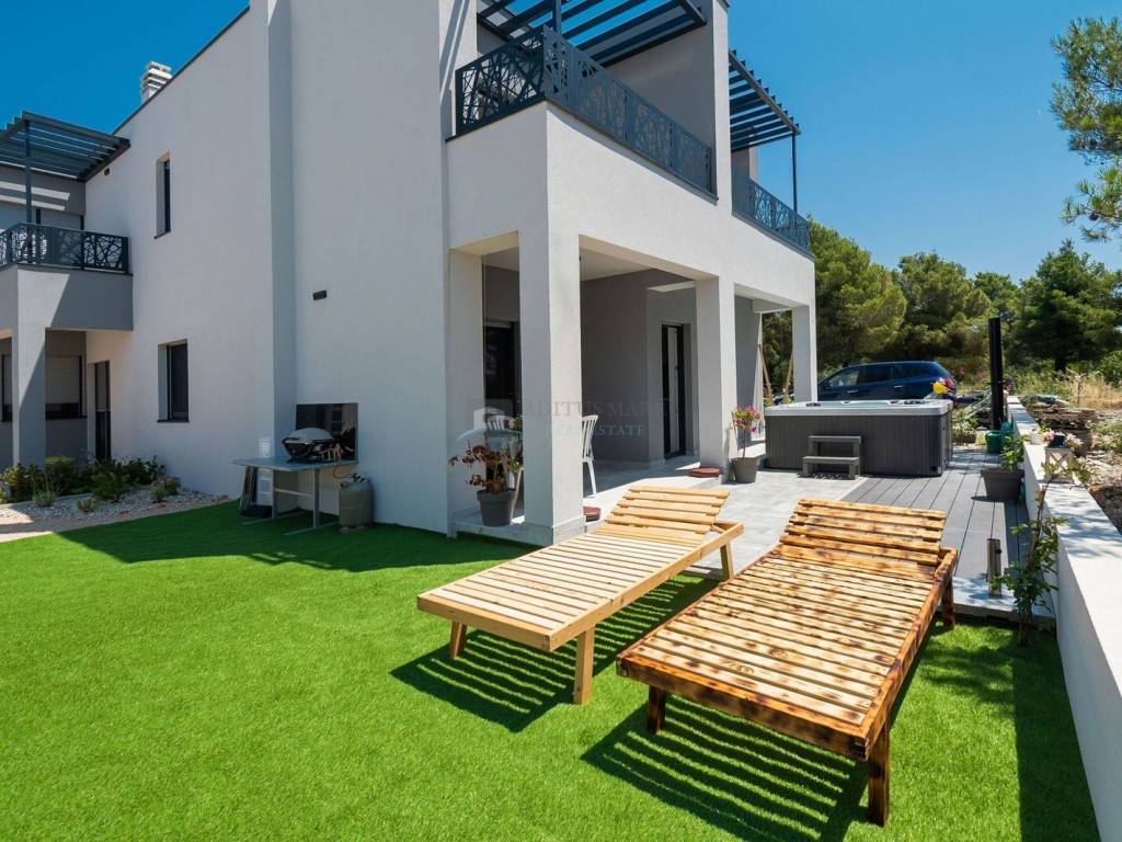 Semi-detached house, Sale, Vodice, Vodice