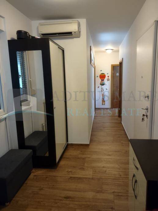 Flat in a building, Sale, Šibenik - Okolica, Brodarica