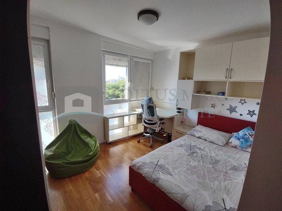 Flat in a building, Sale, Šibenik - Okolica, Brodarica