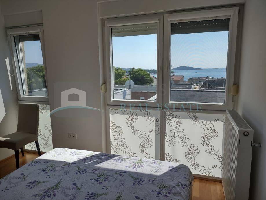 Flat in a building, Sale, Šibenik - Okolica, Brodarica