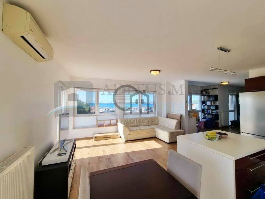 Flat in a building, Sale, Šibenik - Okolica, Brodarica