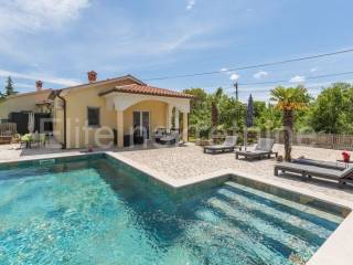 One-storey house, Sale, Labin, Labin