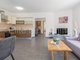 One-storey house, Sale, Labin, Labin