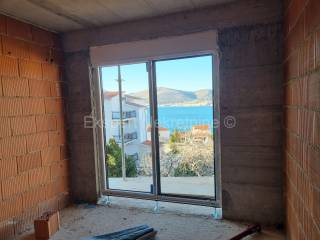 Flat in a new building, Sale, Okrug, Okrug Gornji