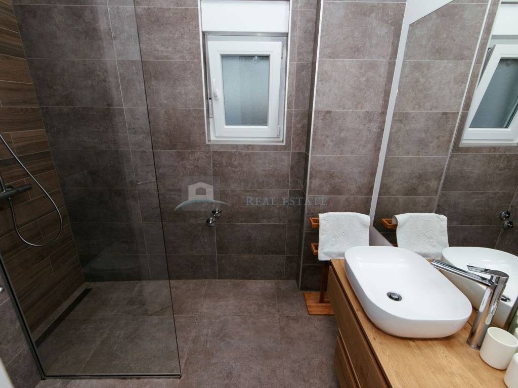 Luxury villa, Sale, Šibenik - Okolica, Brodarica