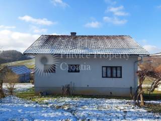 Family house, Sale, Krnjak, Krnjak
