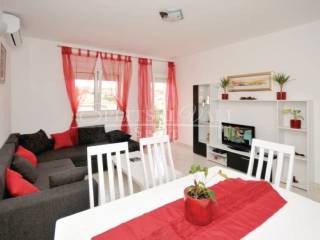 Flat in a building, Rent, Okrug, Okrug Gornji