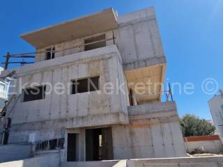 Flat in a new building, Sale, Okrug, Okrug Gornji