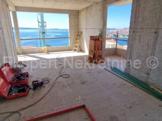 Flat in a new building, Sale, Okrug, Okrug Gornji