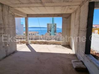 Flat in a new building, Sale, Okrug, Okrug Gornji