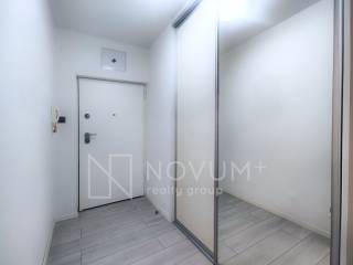 Flat in a building, Sale, Split, Split