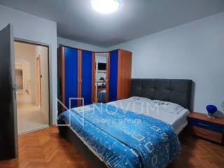 Flat in a building, Sale, Split, Split