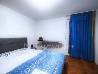 Flat in a building, Sale, Split, Split