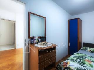 Flat in a building, Sale, Split, Split