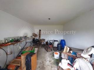 Family house, Sale, Gvozd, Gvozd
