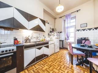 Flat in a building, Sale, Zagreb, Donji Grad