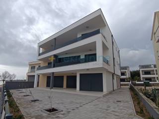 Flat in a new building, Sale, Vir, Vir