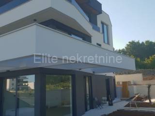 Flat in a new building, Sale, Krk, Krk