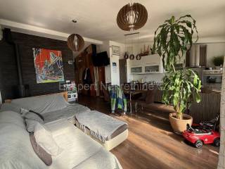 Flat in a house, Sale, Split, Split