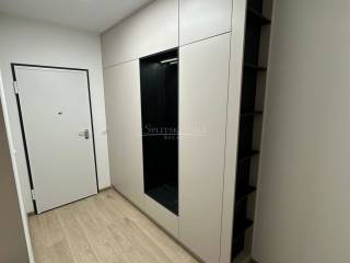 Flat in a new building, Rent, Split, Split