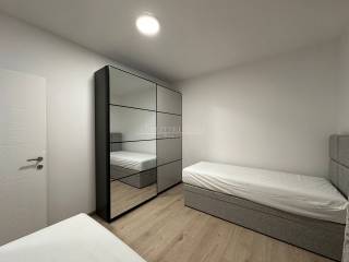 Flat in a new building, Rent, Split, Split