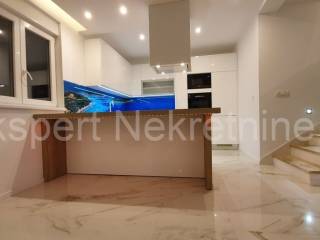Flat in a new building, Sale, Trogir, Trogir