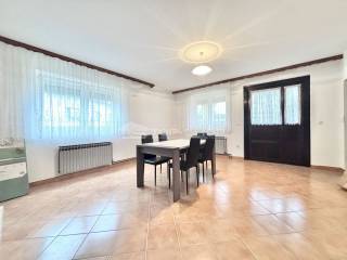 Semi-detached house, Rent, Rugvica, Struga Nartska
