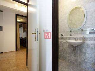 Flat in a building, Rent, Zagreb, Maksimir