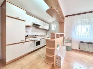 Commercial property, Rent, Rugvica, Struga Nartska