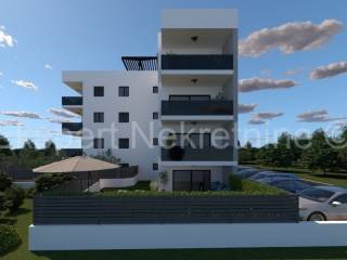 Flat in a new building, Sale, Okrug, Okrug Gornji