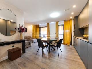 Flat in a new building, Sale, Okrug, Okrug Gornji