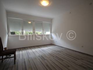 Flat in a building, Sale, Split, Split