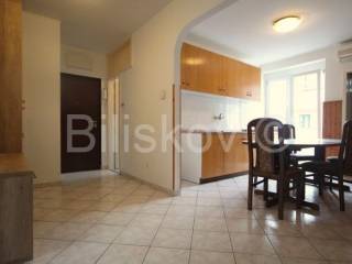 Flat in a building, Sale, Split, Split