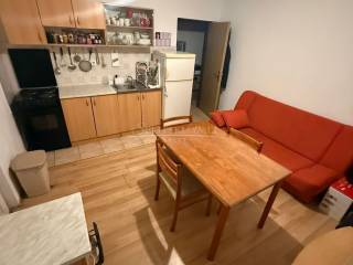 Flat in a house, Sale, Split, Split