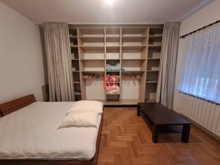 Flat in a building, Lease, Zagreb, Maksimir