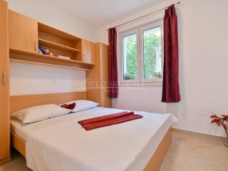 Flat in a building, Sale, Okrug, Okrug Gornji