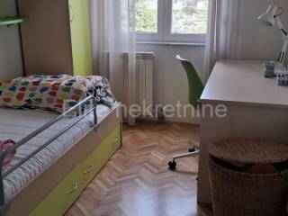 Flat in a building, Rent, Rijeka, Zapad