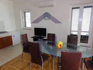 Building with apartments, Sale, Šibenik - Okolica, Brodarica