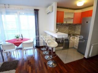 Flat in a building, Rent, Zagreb, Stenjevec