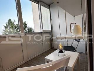Flat in a building, Rent, Zagreb, Stenjevec