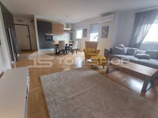 Flat in a building, Rent, Zagreb, Stenjevec