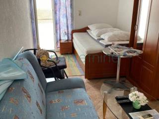 House with apartments, Sale, Vir, Vir