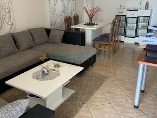 House with apartments, Sale, Vir, Vir