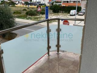House with apartments, Sale, Vir, Vir