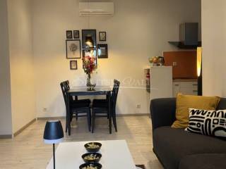 Flat in a building, Sale, Split, Split