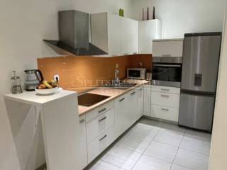 Flat in a building, Sale, Split, Split