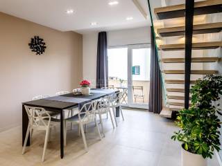 Detached house, Sale, Okrug, Okrug Gornji